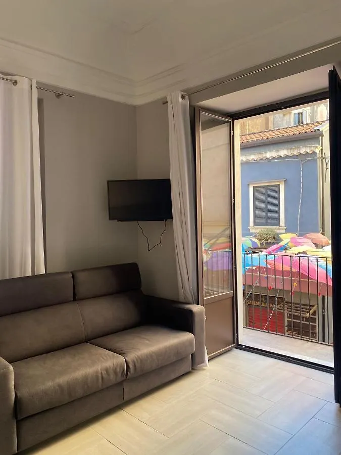 Riccioli Home Catânia 0*,  Itália